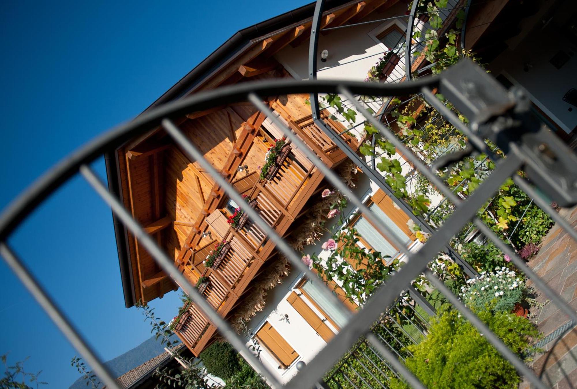 Agritur Renetta Villa Tassullo Exterior photo